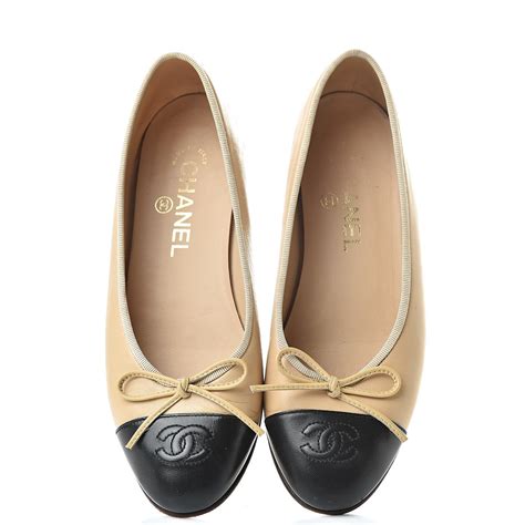 ballerine chanel beige et noir|chanel ballerina.